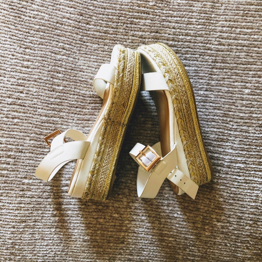 Espadrille platform sandals